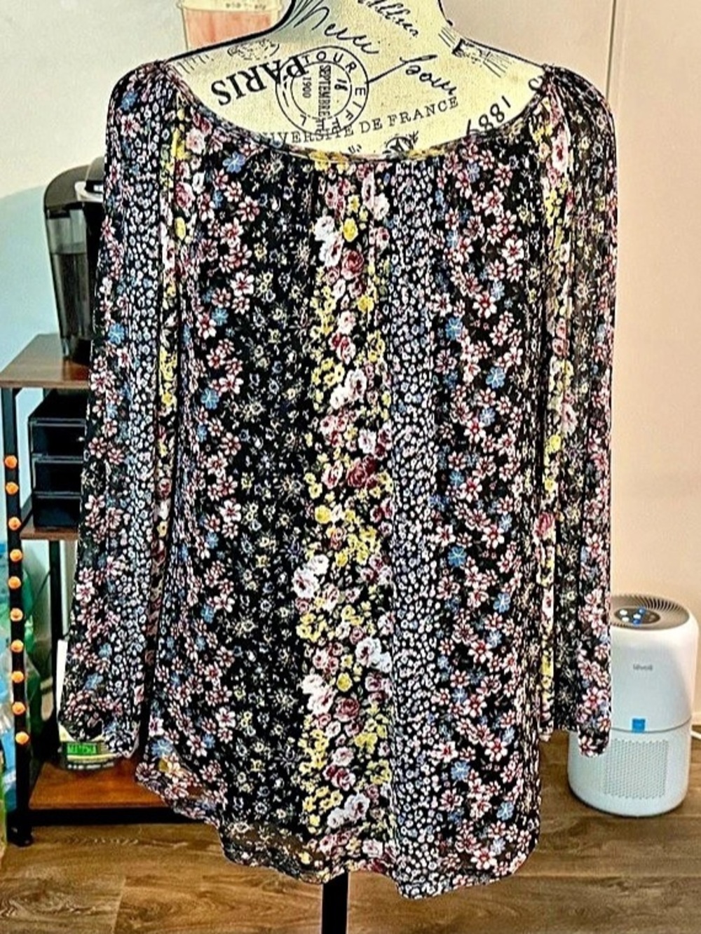 Women’s BCX Black Floral Peasant Blouse Size Medium